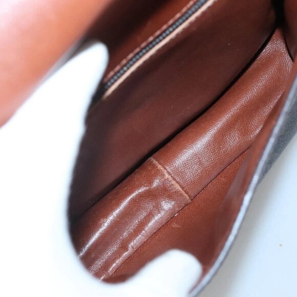 LOUIS VUITTON Monogram Saint Cloud GM Shoulder Bag Vintage - Picture 9 of 16